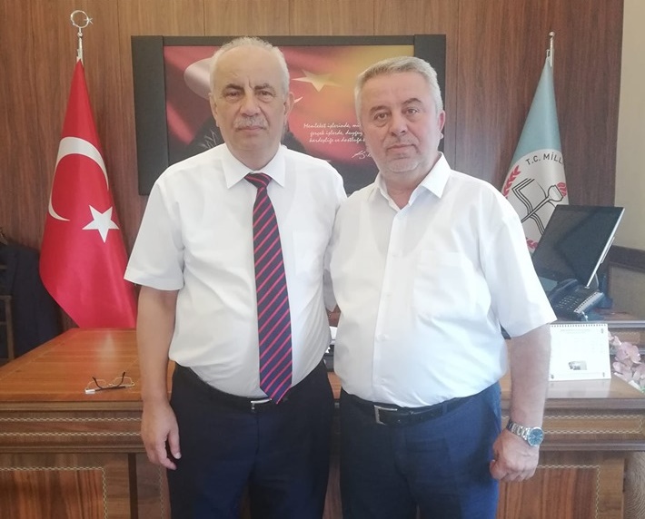 Belediye Başkanımızdan, İl Milli Eğitim Müdürü Hüseyin KALKAN'a tebrik ziyareti...