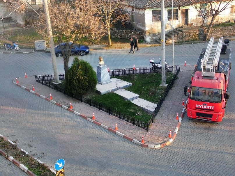 Atatürk Anıtı ve çevresindeki çalışmalar tamamlandı…