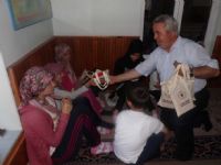 Belediye Başkanımızdan Kuran-ı Kerim ve Türk Bayrağı hediyesi