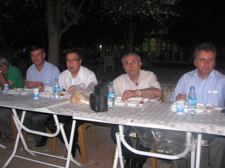 Üsküplüler iftarda bir araya geldi