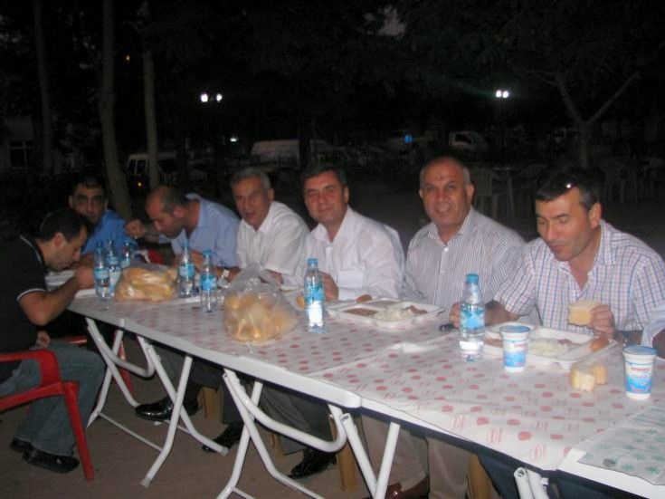 Üsküplüler iftarda bir araya geldi