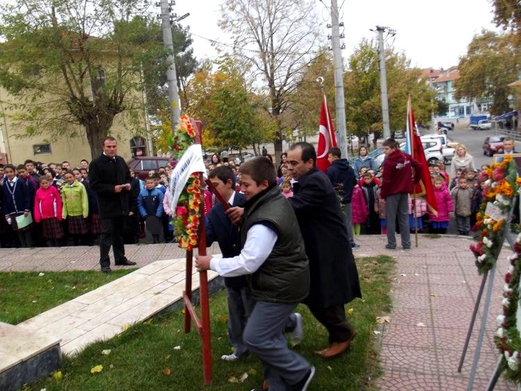 73. Ölüm yıl dönümünde Üsküp Atamızı Saygıyla Andı