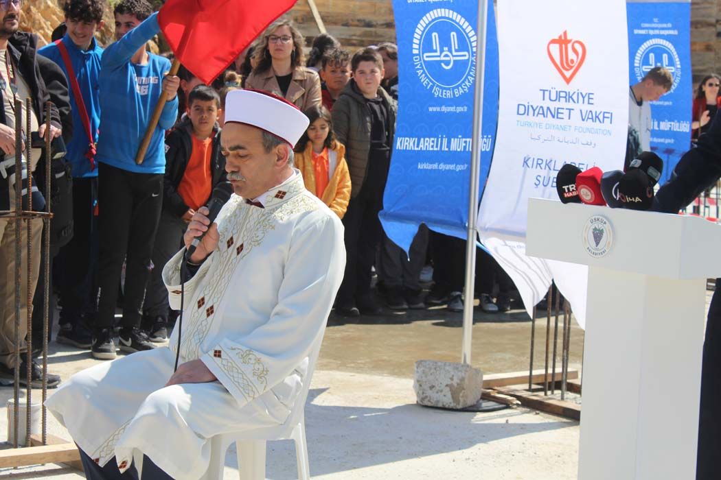 Üsküp Kuran Kursu ve Gençlik Merkezi İnşaatı Temel Atma Töreni 