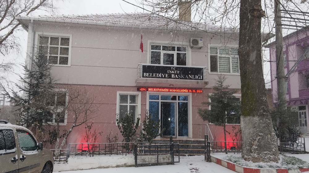 Belediyemiz hizmet binasına led panel…