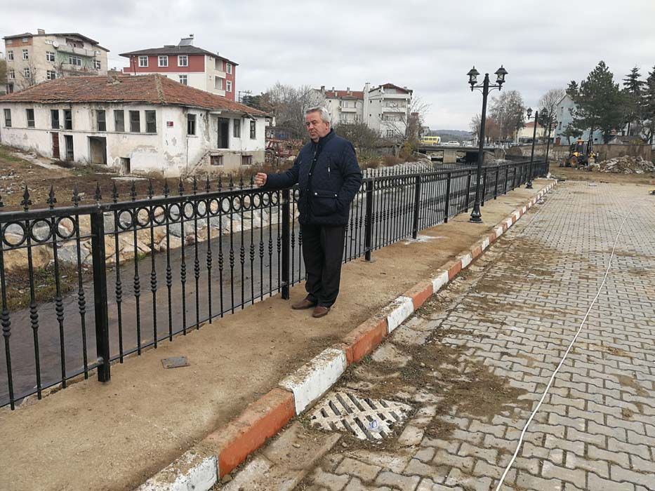 DERE KENAR KORKULUKLARI