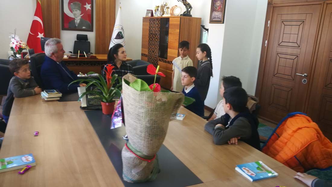 Öğrencilerimizden "Oto Kitap" Kampanyası