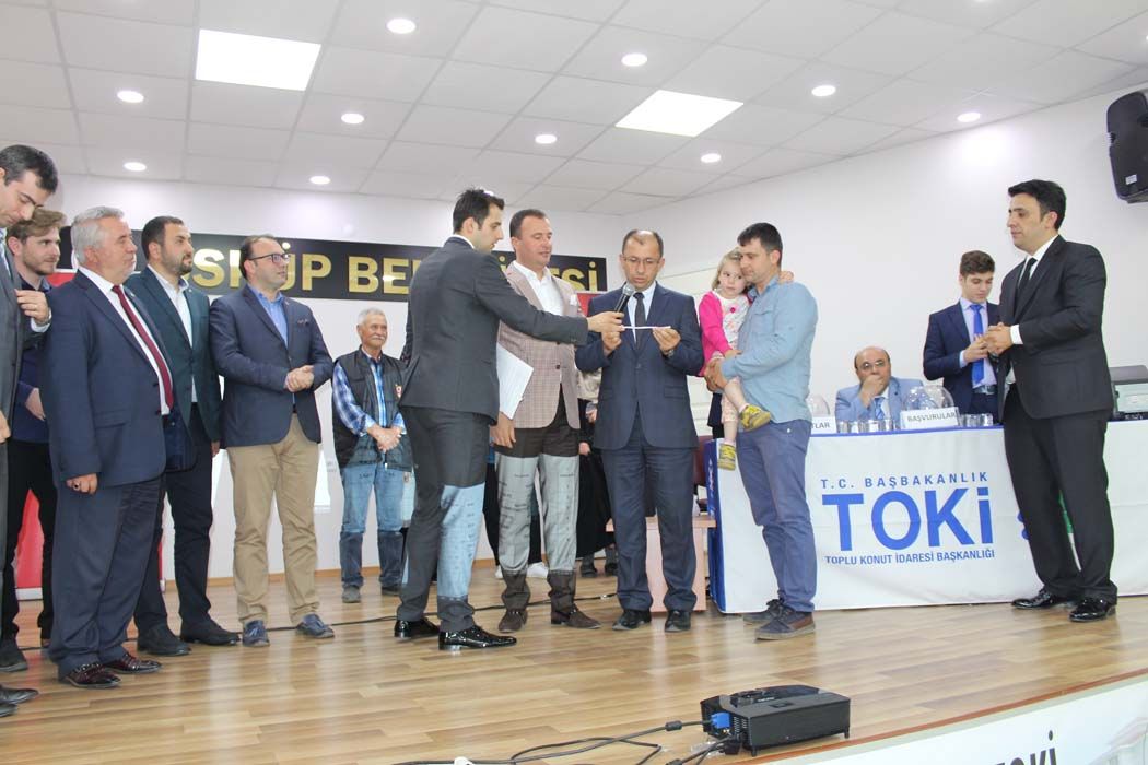 TOKİ Konutları "Konut Alma Hakkı ve Konut Belirleme" Kurası