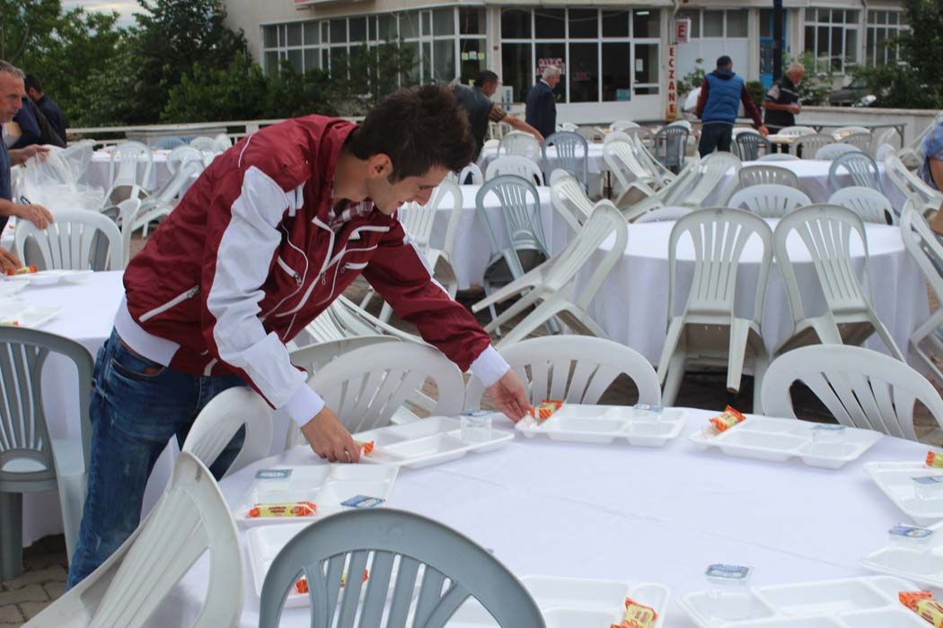 İFTAR YEMEĞİ (2017)