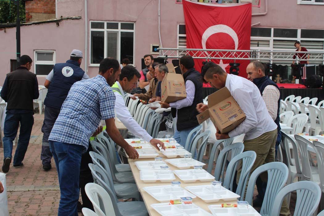 İFTAR YEMEĞİ (2017)