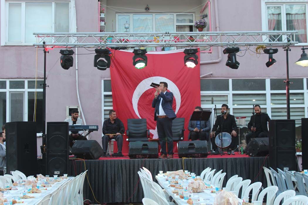 İFTAR YEMEĞİ (2017)