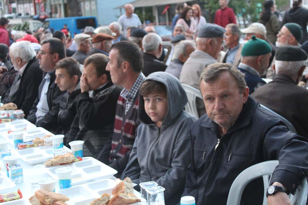 İFTAR YEMEĞİ (2017)