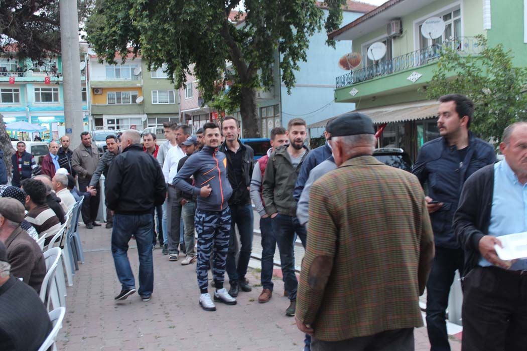 İFTAR YEMEĞİ (2017)