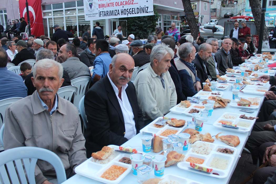 İFTAR YEMEĞİ (2017)