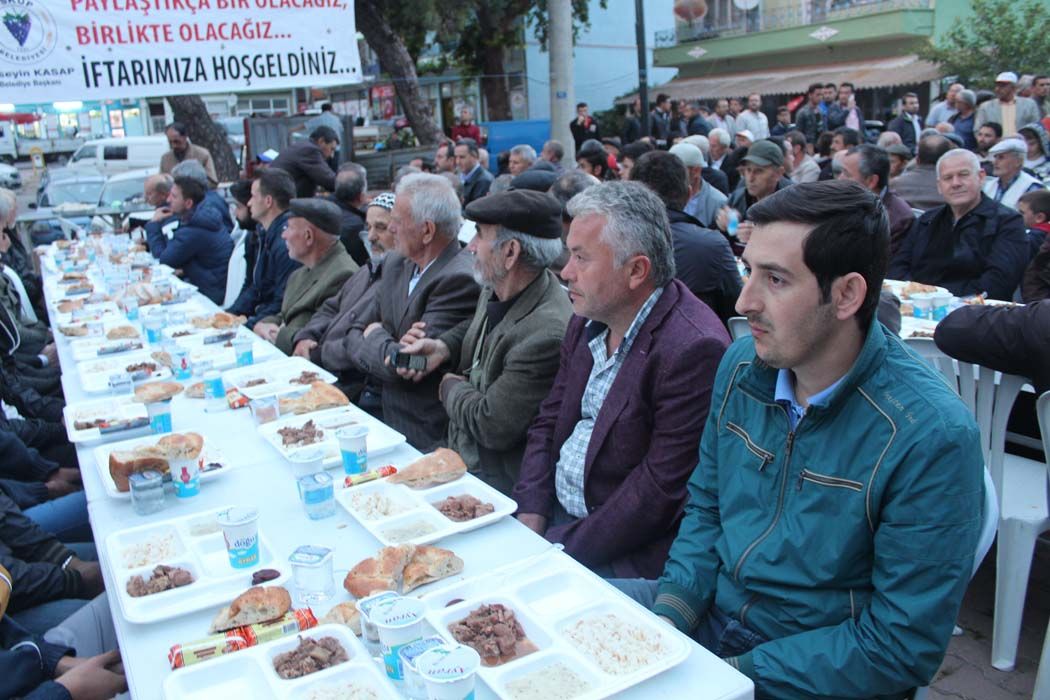 İFTAR YEMEĞİ (2017)