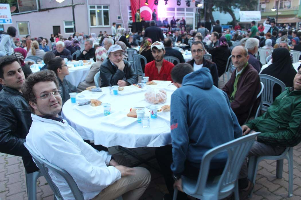 İFTAR YEMEĞİ (2017)