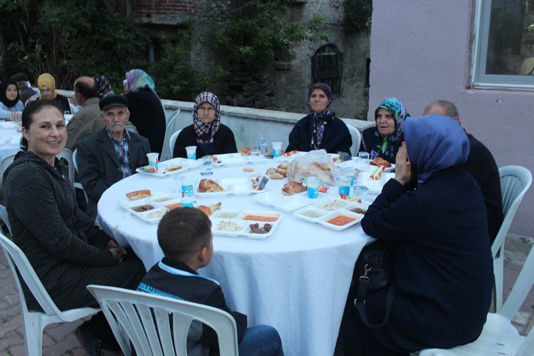 İFTAR YEMEĞİ (2017)