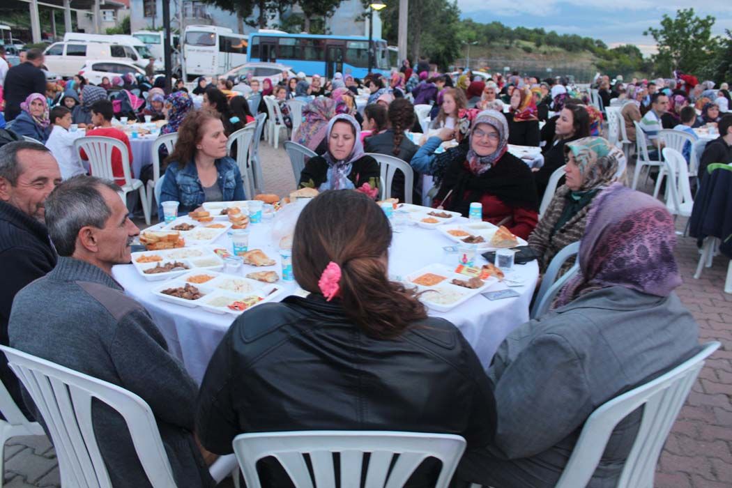 İFTAR YEMEĞİ (2017)