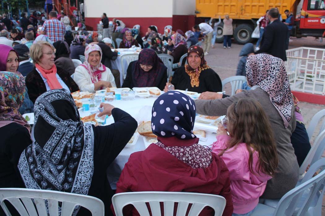 İFTAR YEMEĞİ (2017)