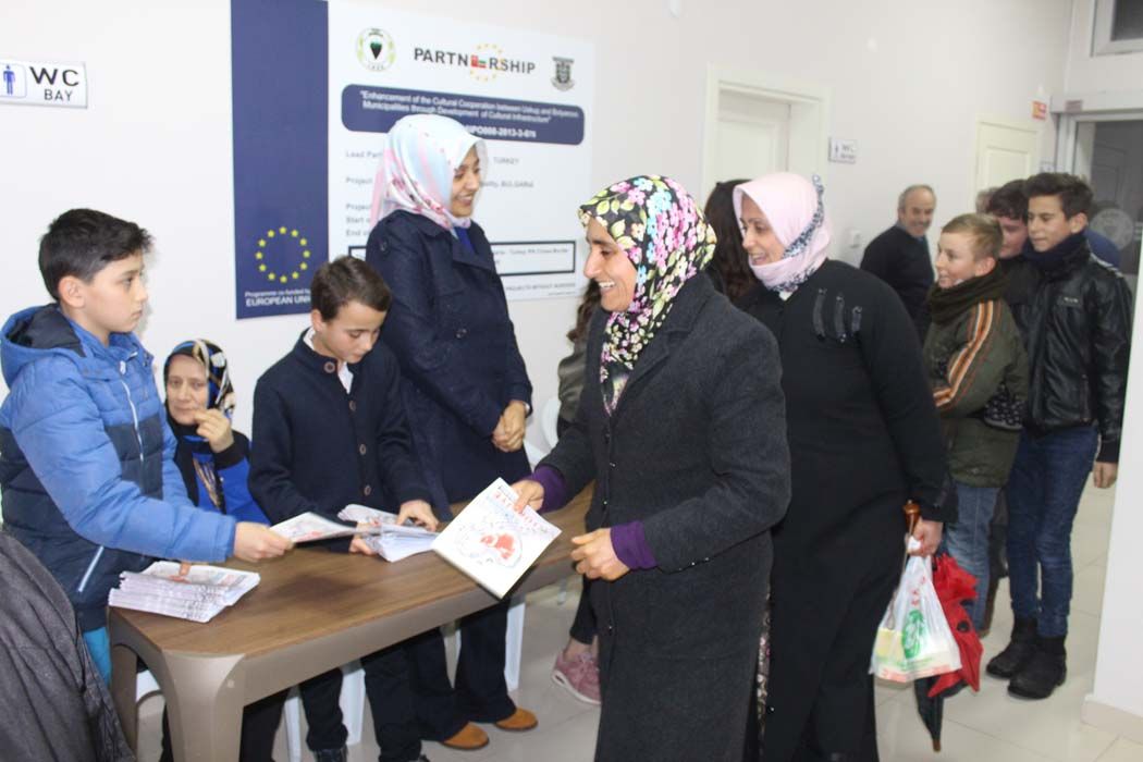 TÜRKÜLERLE TÜRKİYE SEVDAMIZ