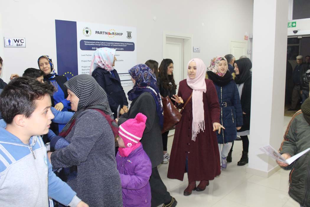 TÜRKÜLERLE TÜRKİYE SEVDAMIZ