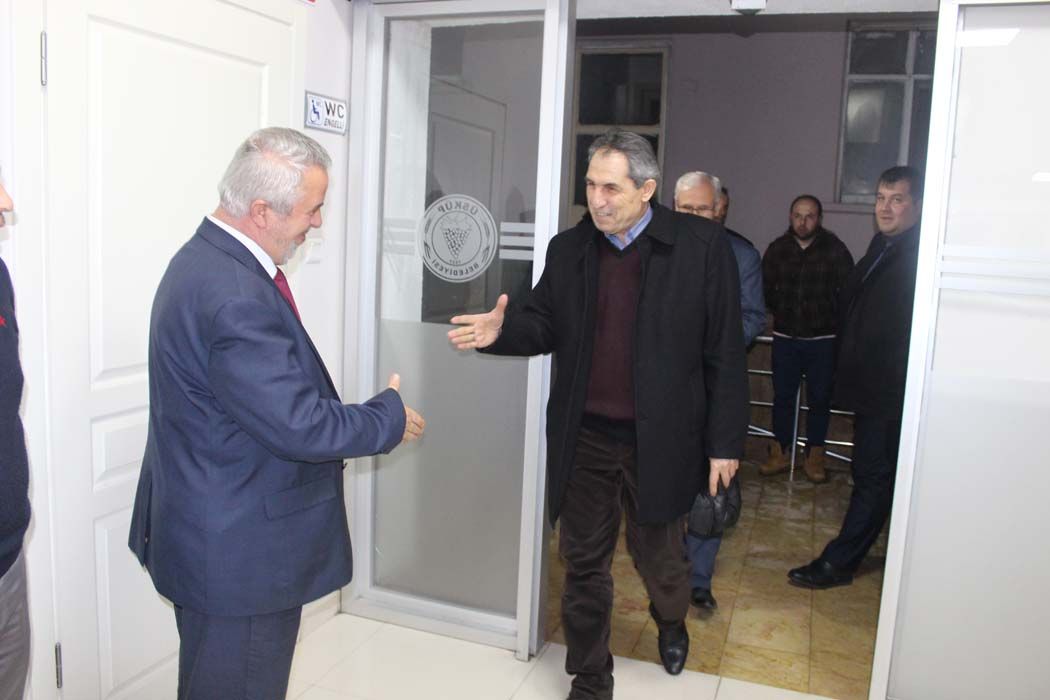 TÜRKÜLERLE TÜRKİYE SEVDAMIZ