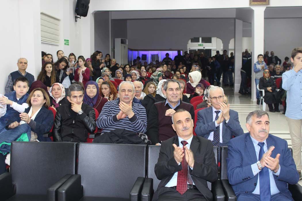 TÜRKÜLERLE TÜRKİYE SEVDAMIZ