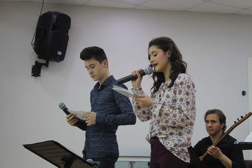 TÜRKÜLERLE TÜRKİYE SEVDAMIZ