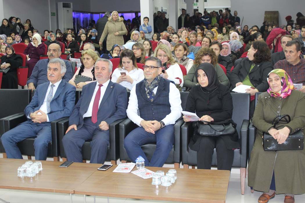 TÜRKÜLERLE TÜRKİYE SEVDAMIZ