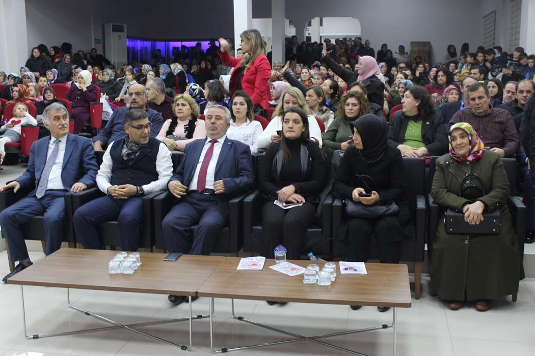 TÜRKÜLERLE TÜRKİYE SEVDAMIZ