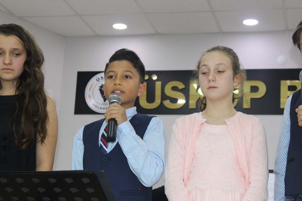 TÜRKÜLERLE TÜRKİYE SEVDAMIZ