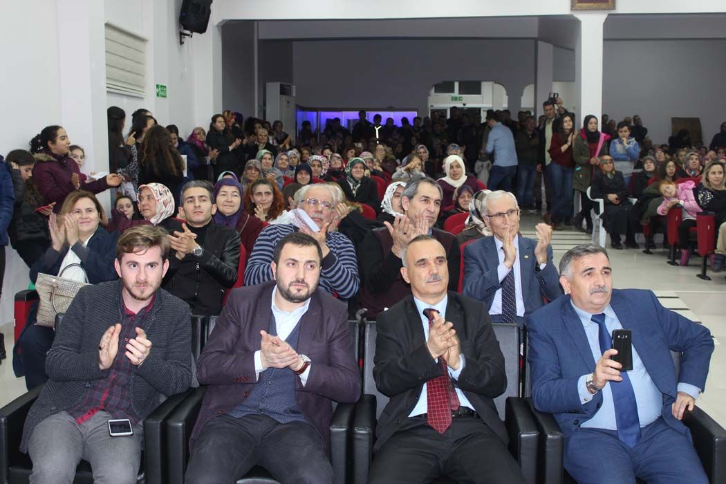 TÜRKÜLERLE TÜRKİYE SEVDAMIZ