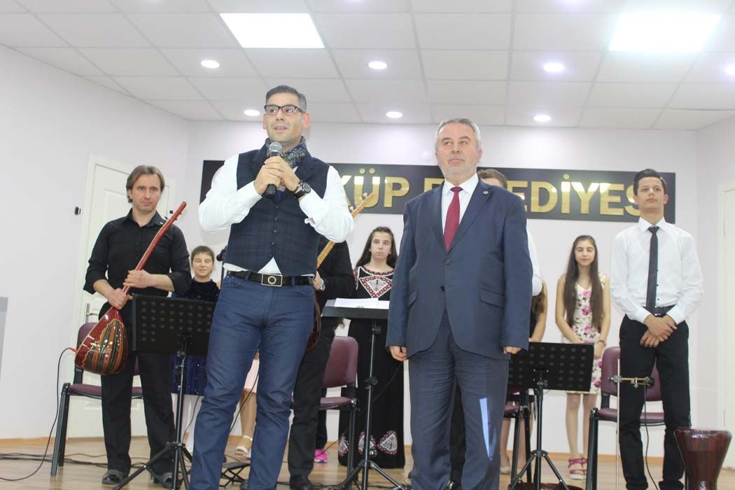 TÜRKÜLERLE TÜRKİYE SEVDAMIZ