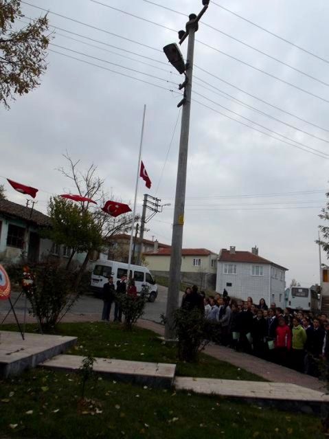 73. Ölüm yıl dönümünde Üsküp Atamızı Saygıyla Andı