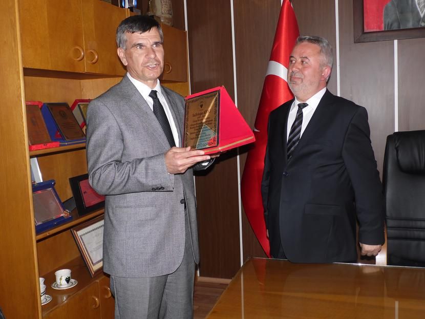 Belediyemizde devir teslim töreni