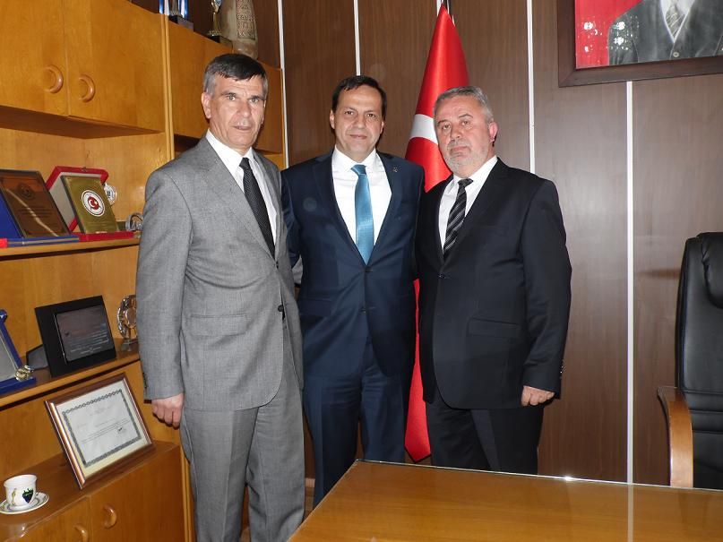 Belediyemizde devir teslim töreni