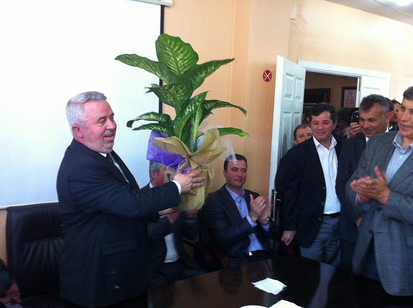 Belediyemizde devir teslim töreni