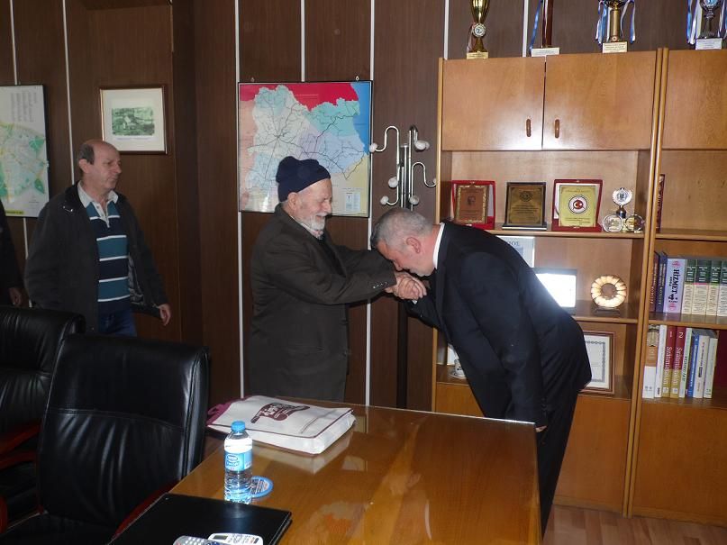 Belediyemizde devir teslim töreni