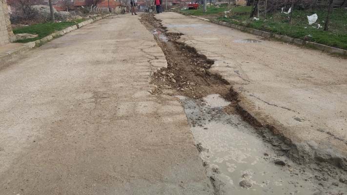 Arpalık Sokak Yol Düzenleme Çalışmaları (10/03/2017)