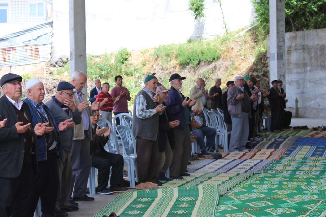 YAĞMUR DUASI (2018)