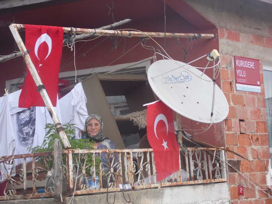 Üsküp'ü bayraklarla donatıyoruz