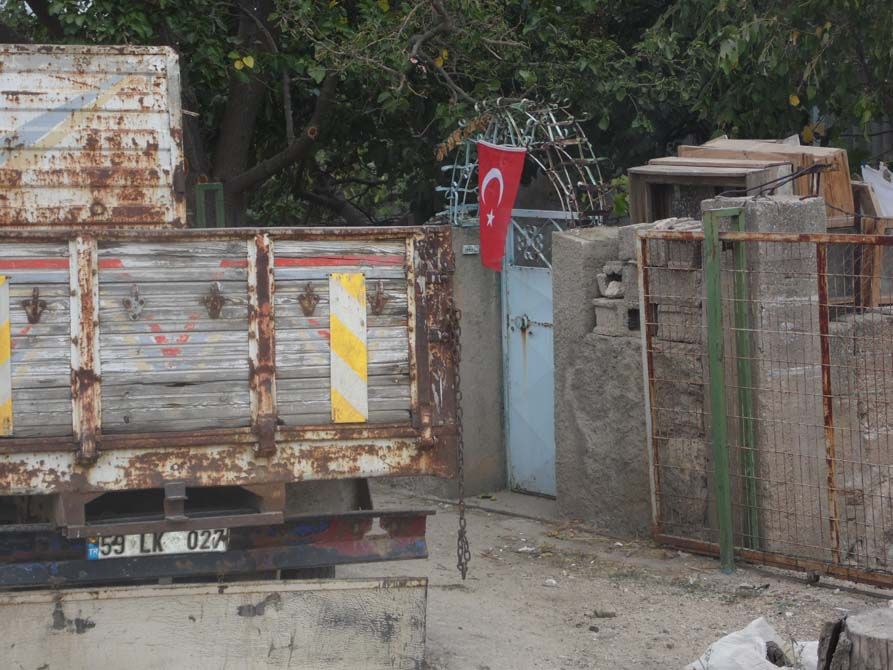 Üsküp'ü bayraklarla donatıyoruz