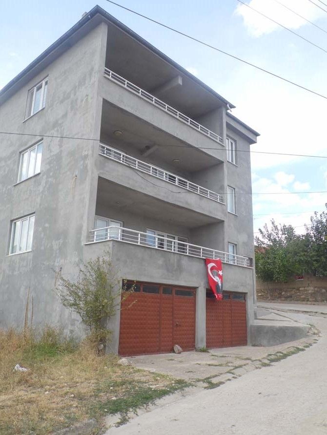 Üsküp'ü bayraklarla donatıyoruz