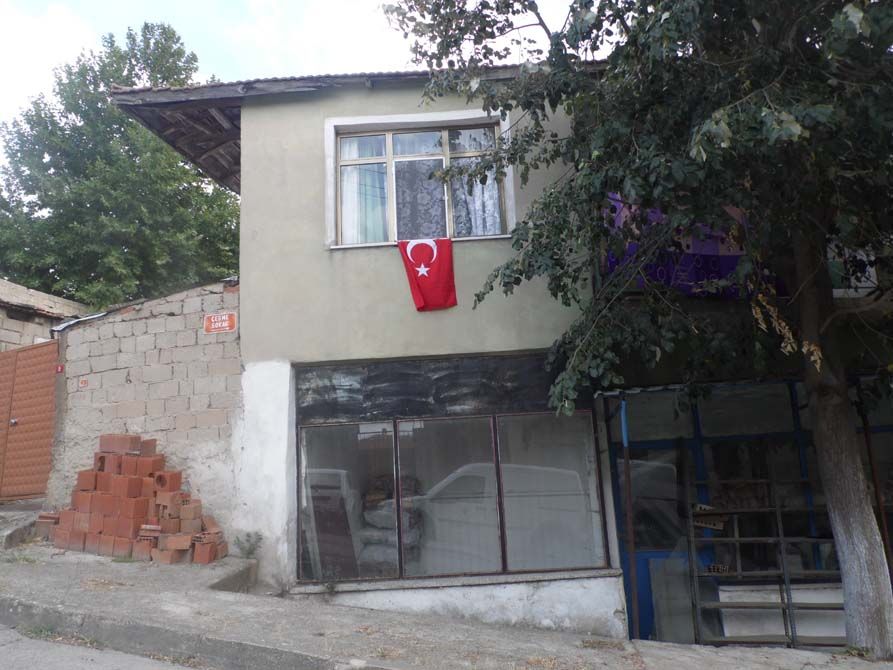 Üsküp'ü bayraklarla donatıyoruz