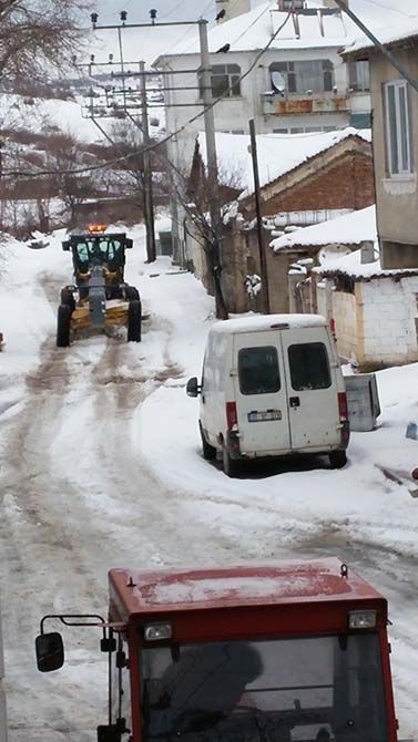 Üsküp'te kar yağışı etkili oldu