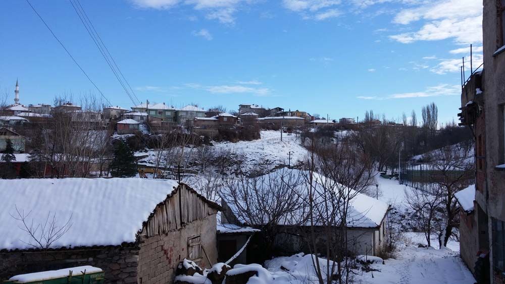 Üsküp'te kar yağışı etkili oldu