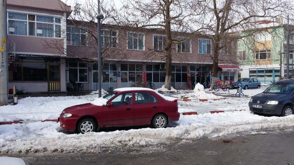 Üsküp'te kar yağışı etkili oldu