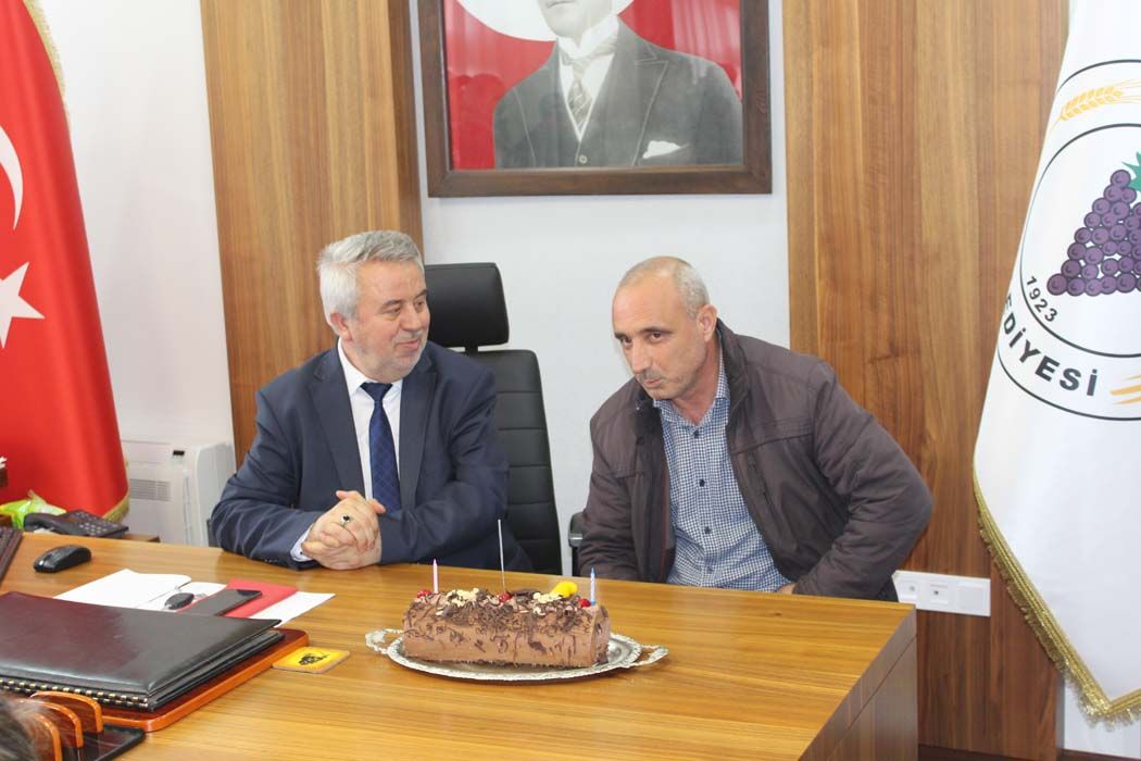 Nihat ÖZBEY' in Emekliye Ayrılması