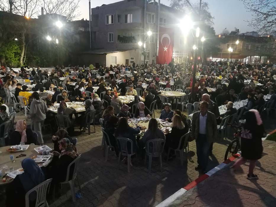 İftar Yemeği (2022)