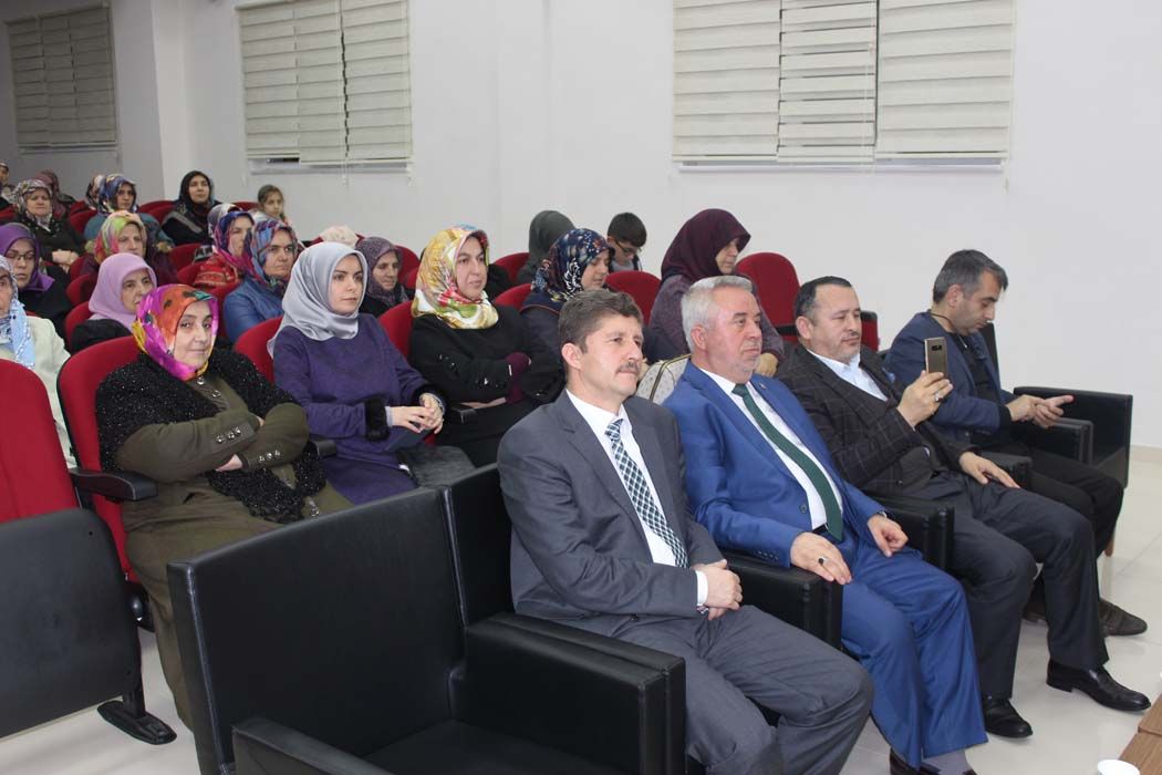 "Peygamberimiz ve Gençlik" Konferansı (18.11.2018)