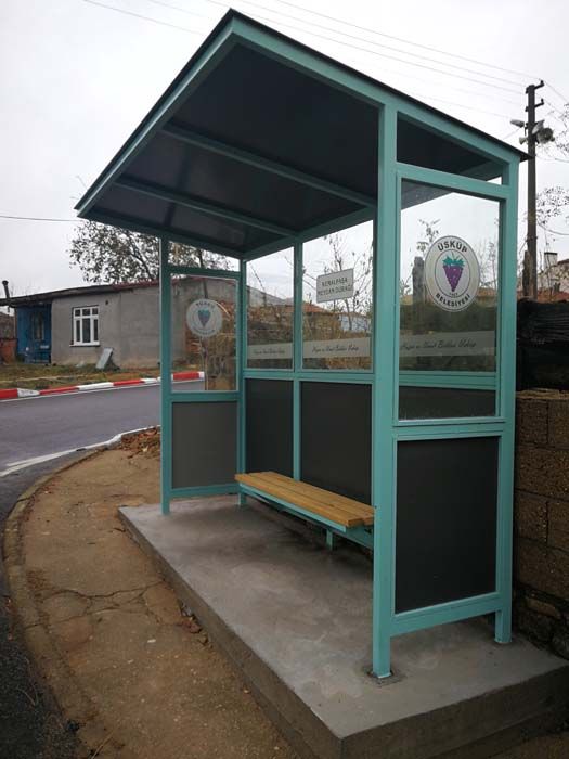 Otobüs Bekleme Durakları Yenilendi